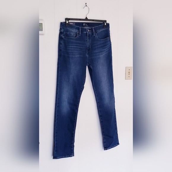 Gap Slim Soft Wear Jeans - Picture 2 of 7